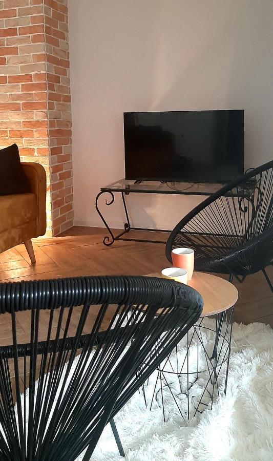 Ric Apartment بودفا المظهر الخارجي الصورة