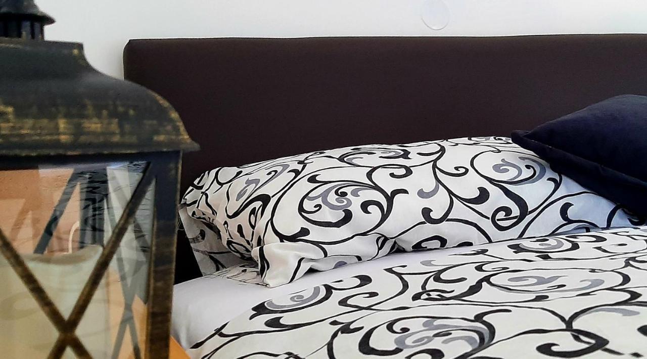 Ric Apartment بودفا المظهر الخارجي الصورة